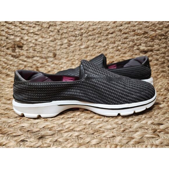 Skechers Go Walk 3 Women’s 10 Shoes Black Pink Slip On Comfort Walking Sneakers - Picture 7 of 12